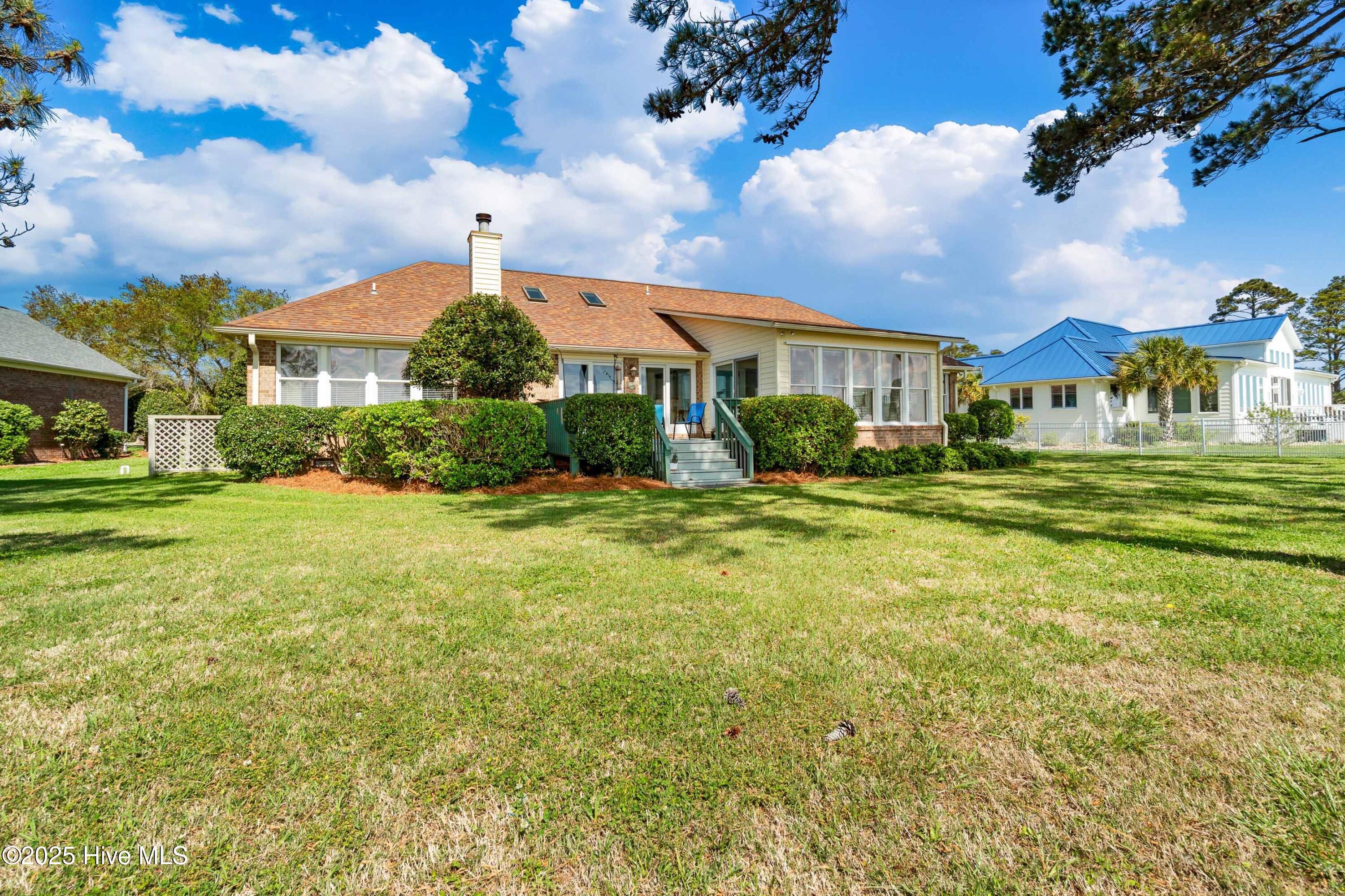 6042 Dolphin Road Oriental, NC 28571 - Photo 37 of 40 037_Exterior Back