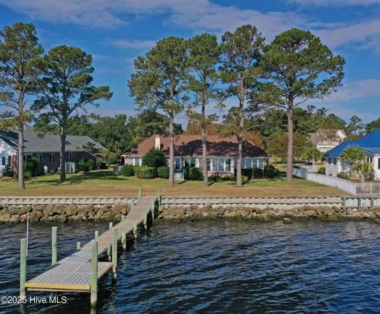 $850,000 | 6042 Dolphin Road, Oriental, NC 28571
