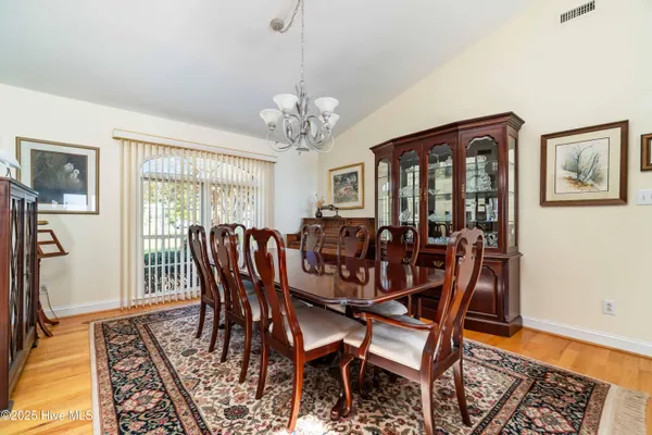 $850,000 | 6042 Dolphin Road, Oriental, NC 28571