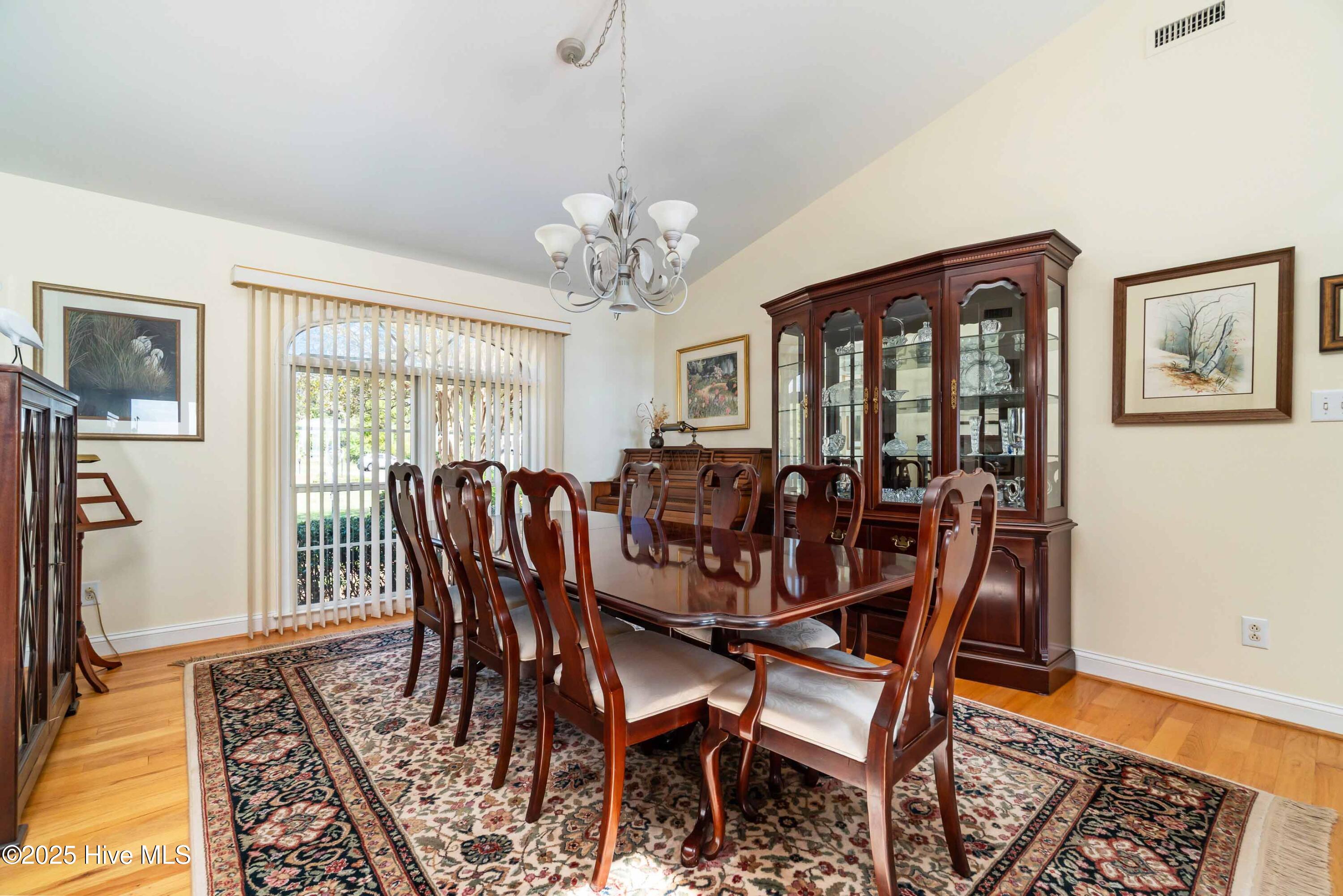 6042 Dolphin Road Oriental, NC 28571 - Photo 9 of 40 009_Formal Dining