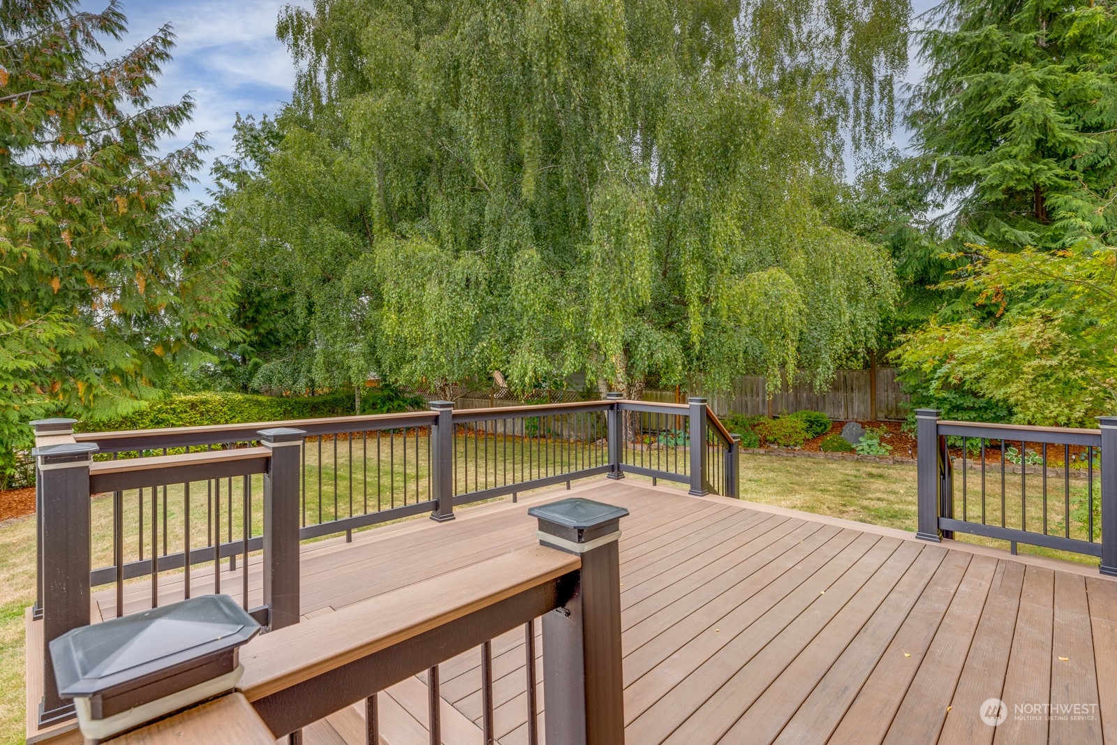 2415 Viewcrest Avenue Everett, WA 98203 - Photo 11 of 37 a view of a balcony with wooden floor and fence
