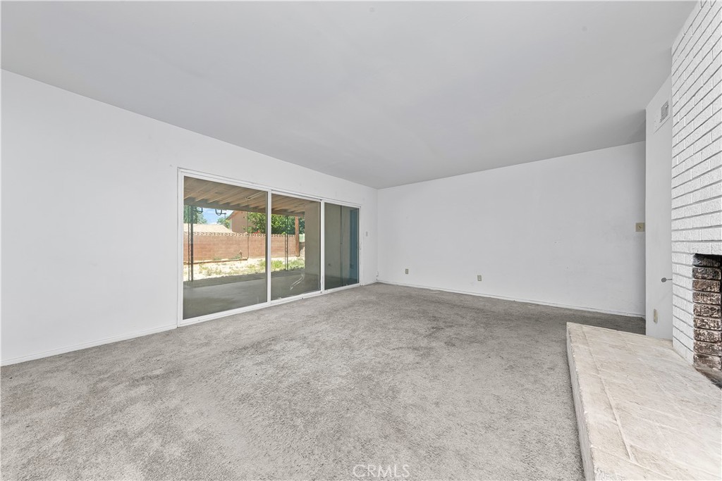 44841 5th Lancaster, CA 93535 - Photo 4 of 18