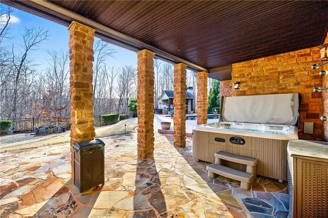 $1,732,000 | 18 Willow Place, Newnan, GA 30265