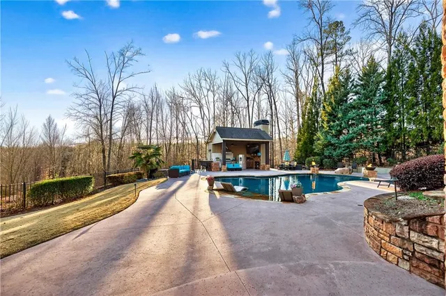 $1,732,000 | 18 Willow Place, Newnan, GA 30265