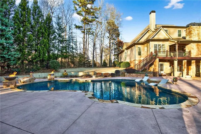 $1,732,000 | 18 Willow Place, Newnan, GA 30265