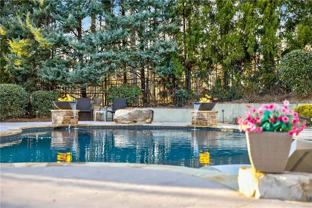 $1,732,000 | 18 Willow Place, Newnan, GA 30265