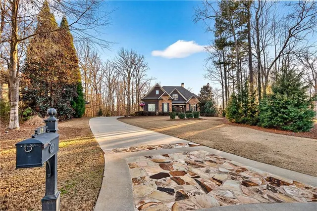 $1,732,000 | 18 Willow Place, Newnan, GA 30265