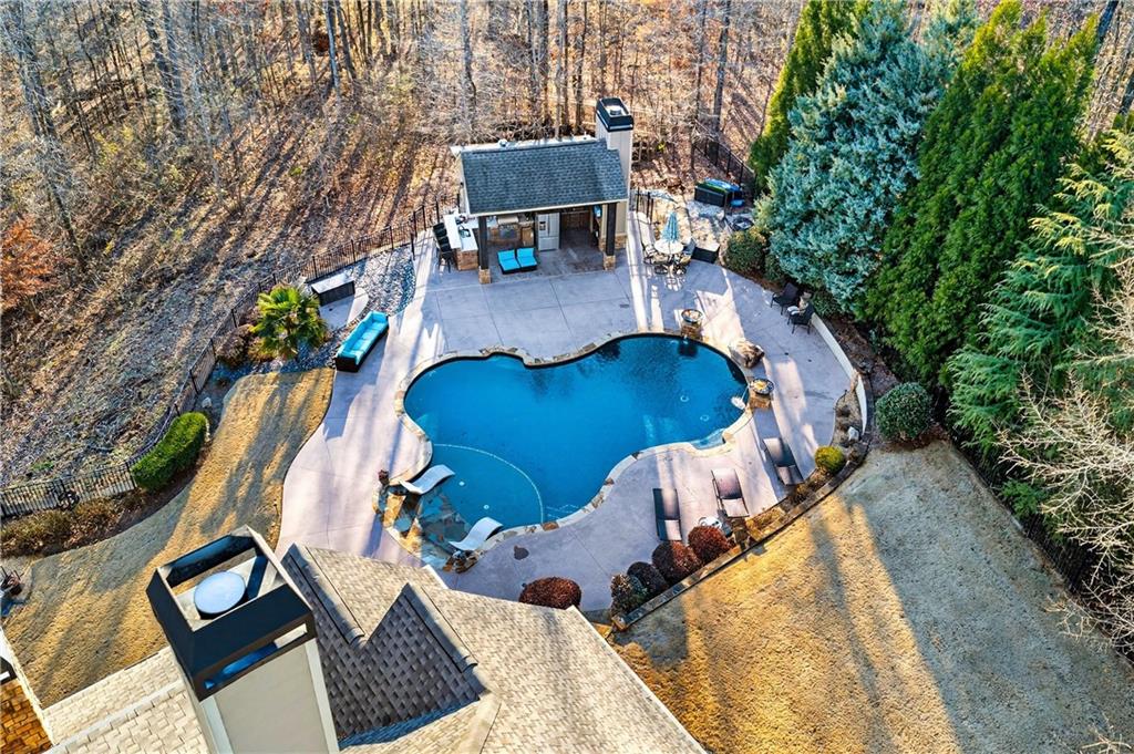 18 Willow Place Newnan, GA 30265 - Photo 116 of 130 an aerial view of a house with outdoor space and sitting area