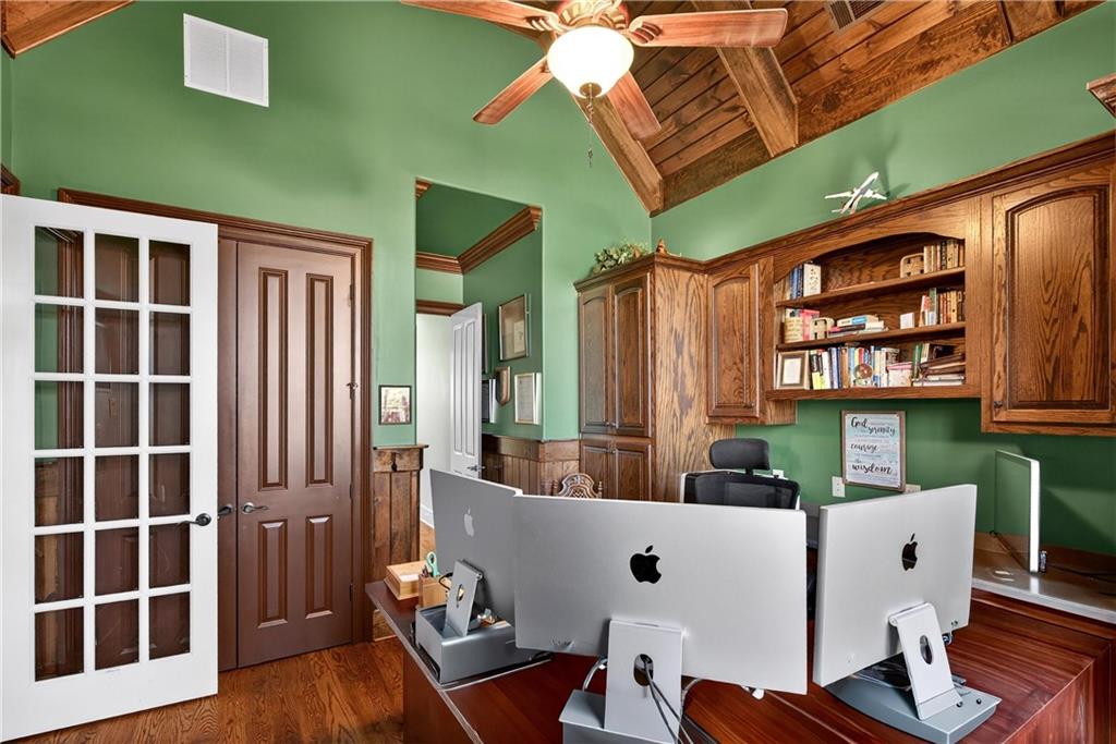 18 Willow Place Newnan, GA 30265 - Photo 23 of 130