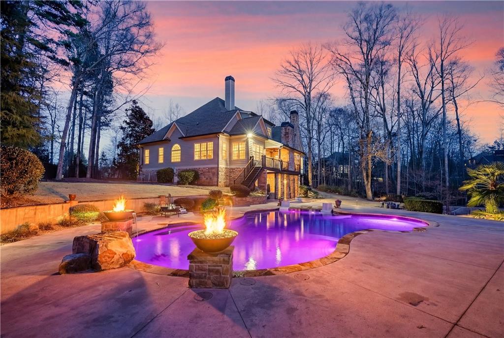 18 Willow Place Newnan, GA 30265 - Photo 3 of 130