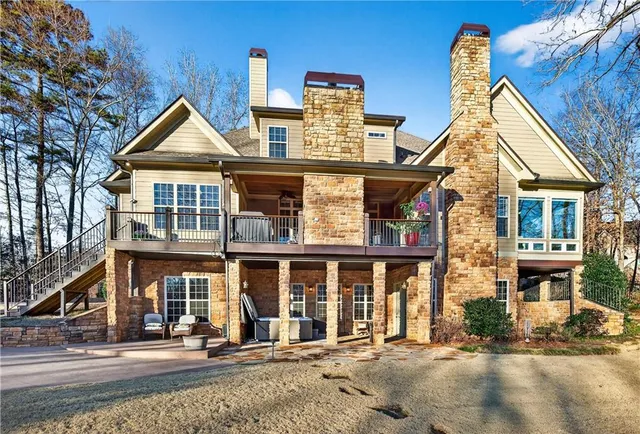 $1,732,000 | 18 Willow Place, Newnan, GA 30265