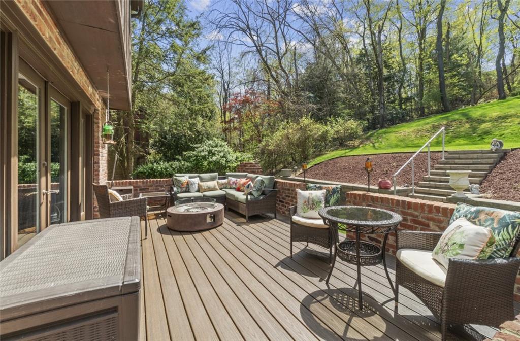 1573 Wilson Road Pittsburgh, PA 15236 - Photo 13 of 29 Gallery Image 13