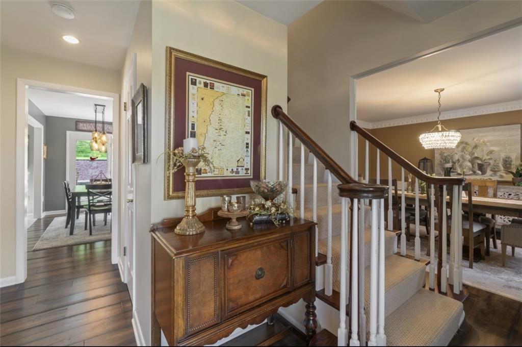 1573 Wilson Road Pittsburgh, PA 15236 - Photo 3 of 29 Gallery Image 3