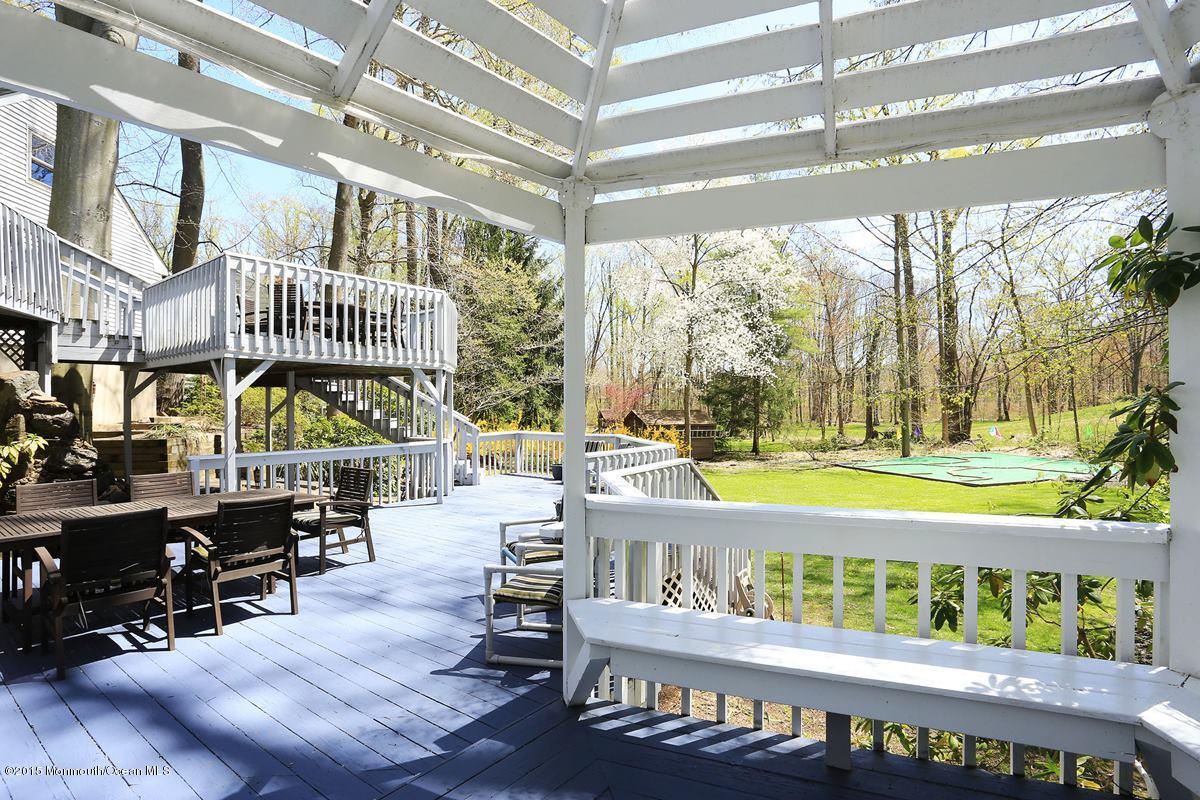 19 Tall Timber Road Middletown, NJ 07748 - Photo 11 of 34 deck1_1200