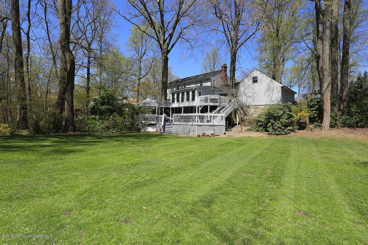 19 Tall Timber Road Middletown, NJ 07748 - Photo 15 of 34 exteriorback_1200