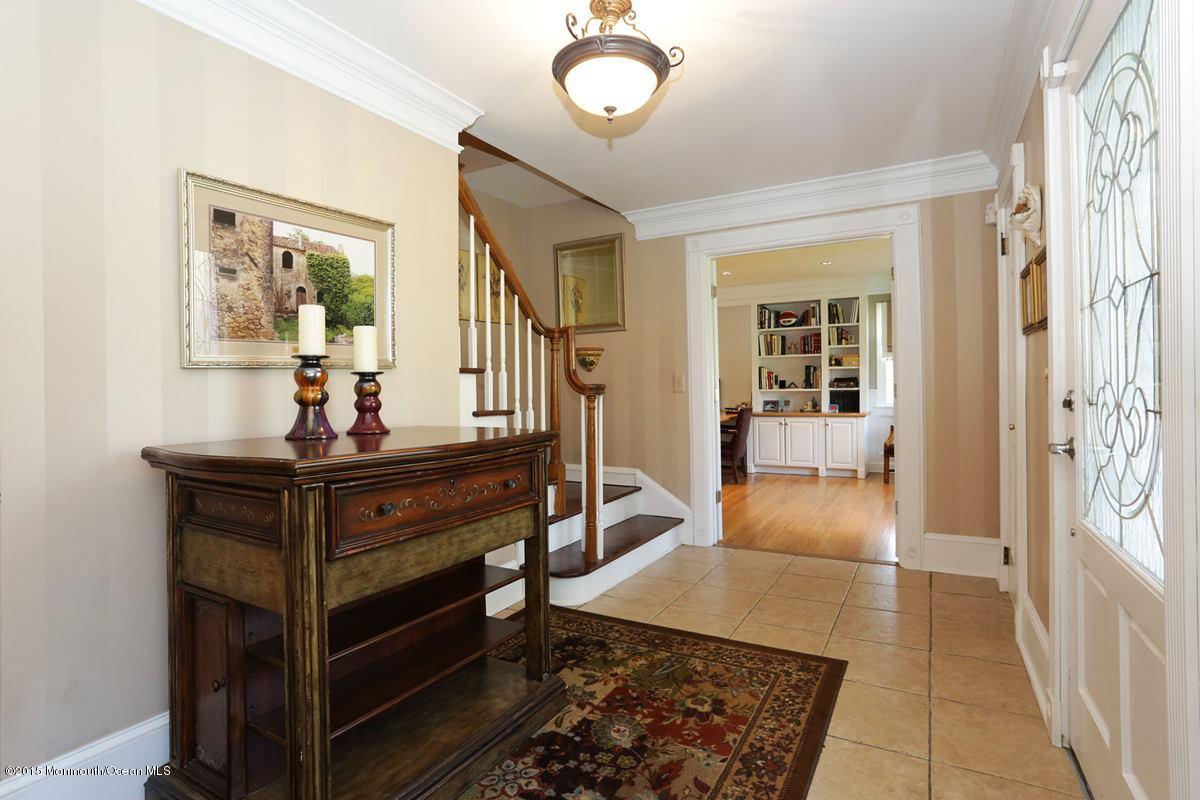 19 Tall Timber Road Middletown, NJ 07748 - Photo 23 of 34 foyer_1200