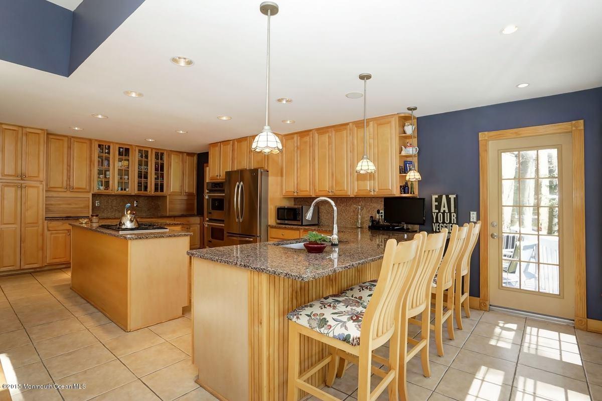 19 Tall Timber Road Middletown, NJ 07748 - Photo 28 of 34 kitchen2_1200