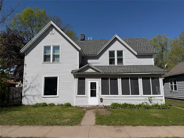 $247,500 | 614 Cochrane Street, Unit 2, Eau Claire, WI 54703
