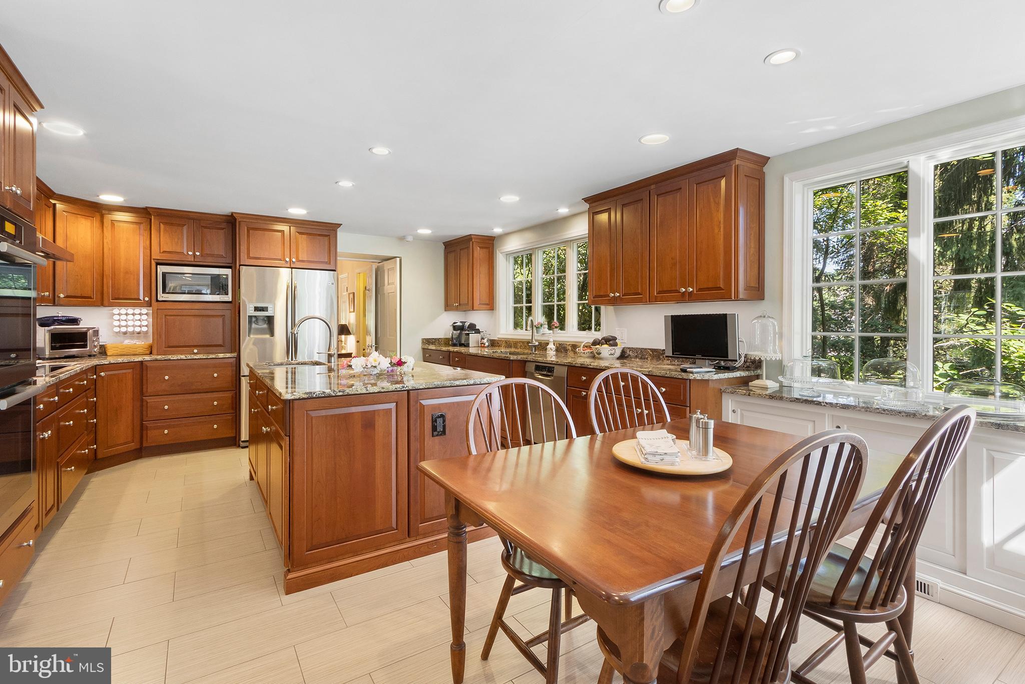 318 Chester Road Devon, PA 19333 - Photo 6 of 22