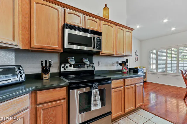 $349,900 | 216 Dream Spirit Drive, Santa Teresa, NM 88008