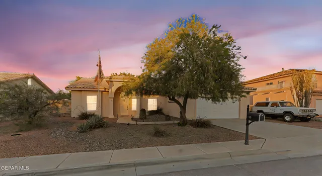 $349,900 | 216 Dream Spirit Drive, Santa Teresa, NM 88008