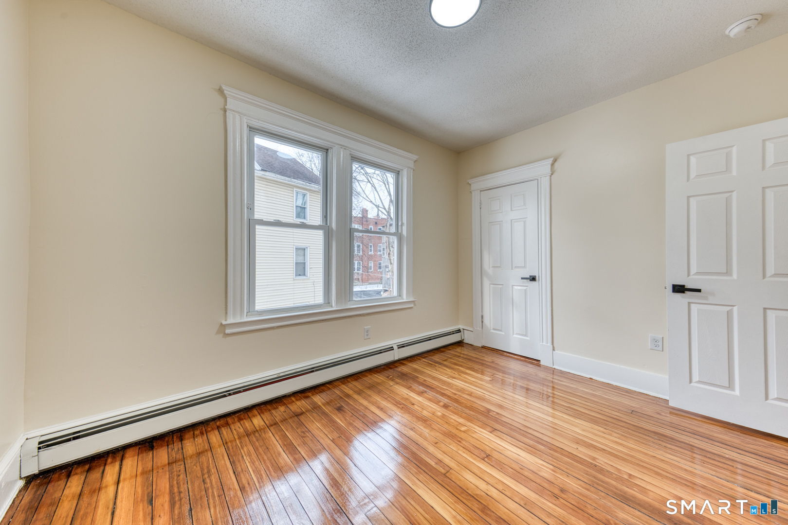 73 Cabot Street Hartford, CT 06112 - Photo 14 of 34