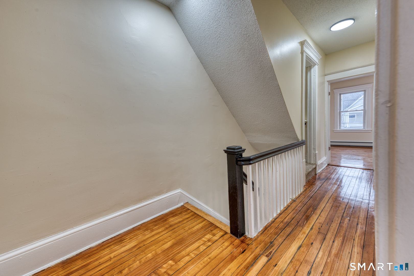 73 Cabot Street Hartford, CT 06112 - Photo 19 of 34