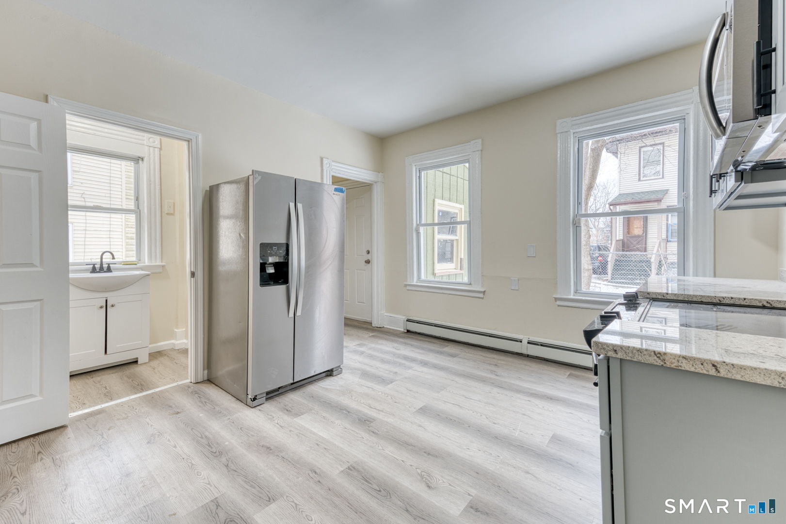 73 Cabot Street Hartford, CT 06112 - Photo 3 of 34 unit 73 Kitchen