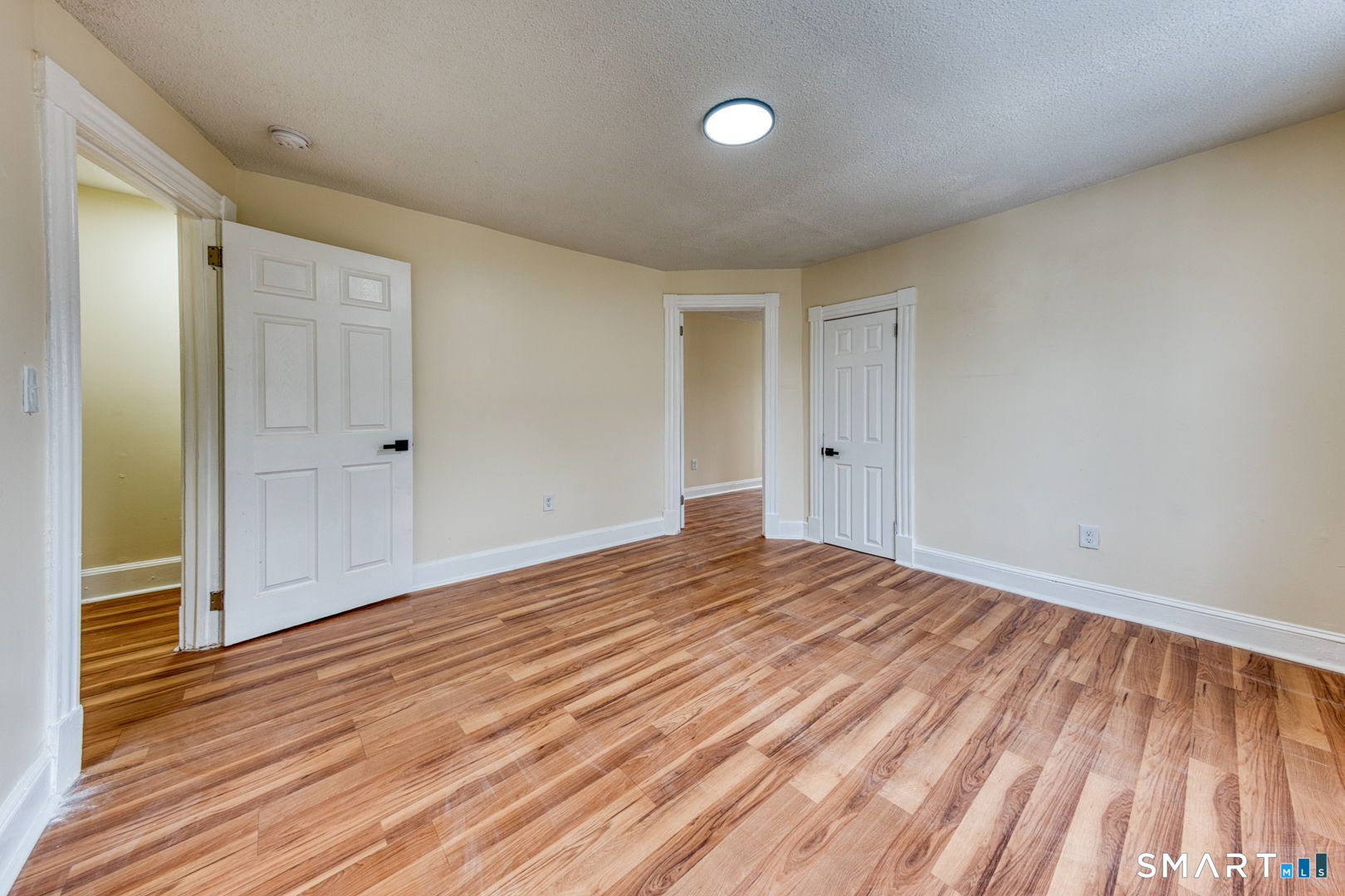 73 Cabot Street Hartford, CT 06112 - Photo 32 of 34