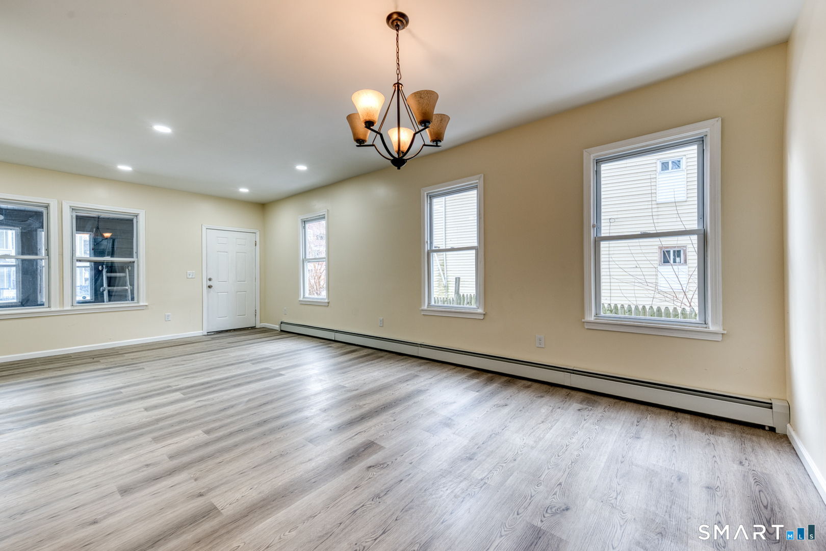 73 Cabot Street Hartford, CT 06112 - Photo 5 of 34 unit 73