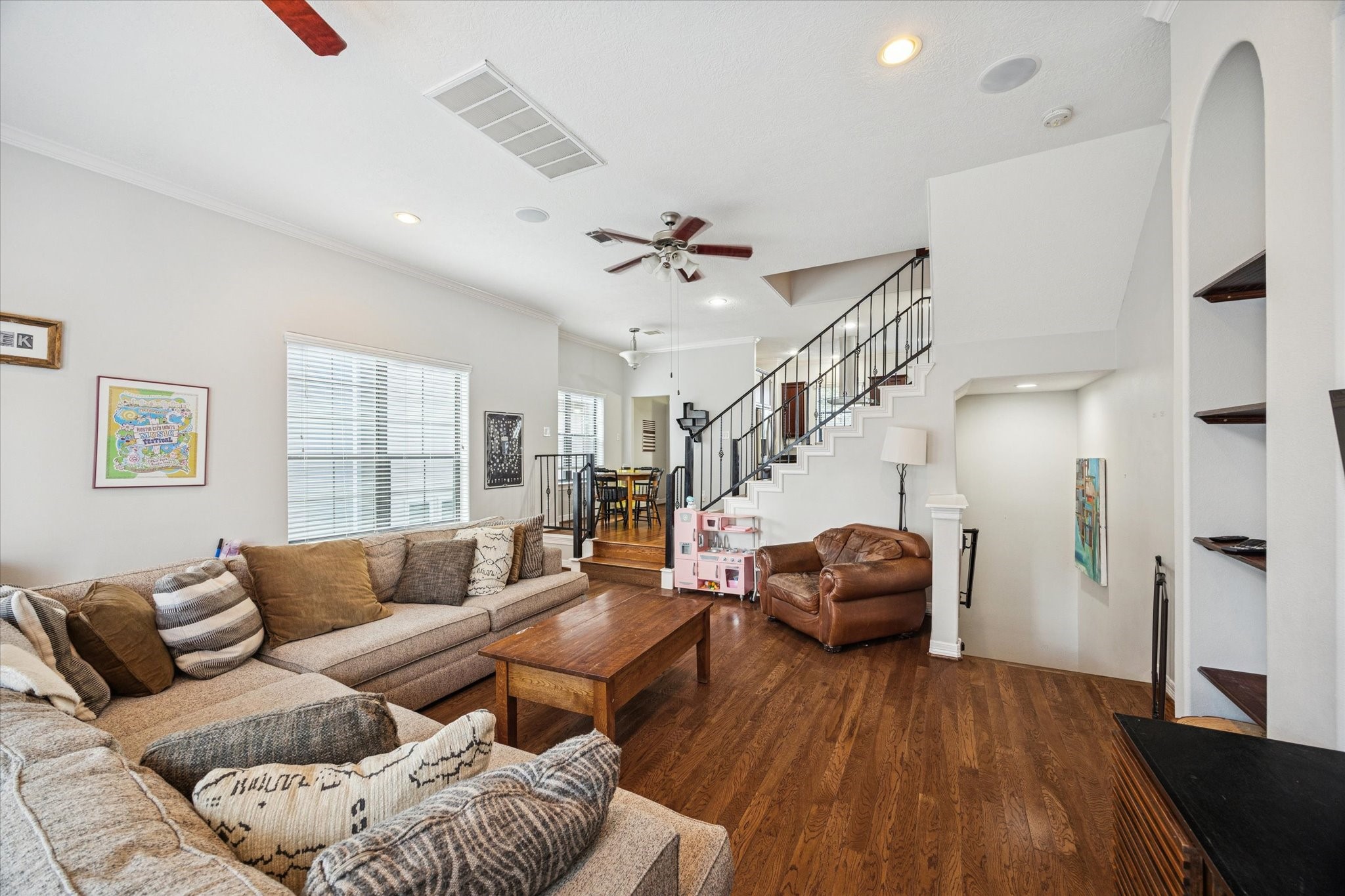 3203 Garden Oaks View Houston, TX 77018 - Photo 2 of 13 a living room with furniture and wooden floor