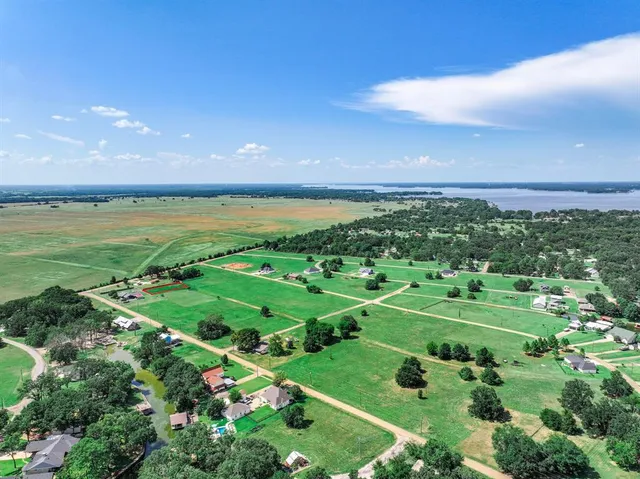 $30,000 | 1 Oakwood Drive, Trinidad, TX 75163