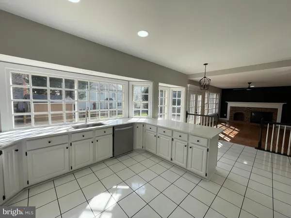 $3,900 | 9440 Flowerden Lane, Manassas, VA 20110