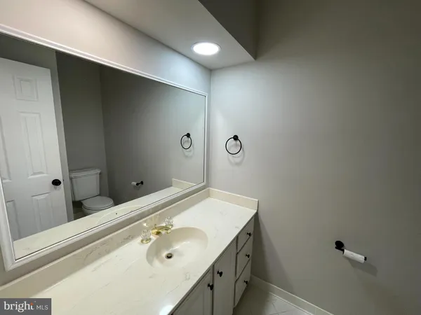 $3,900 | 9440 Flowerden Lane, Manassas, VA 20110