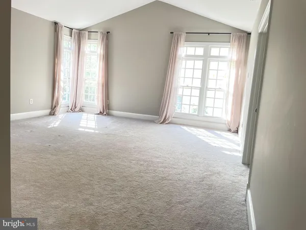 $3,900 | 9440 Flowerden Lane, Manassas, VA 20110