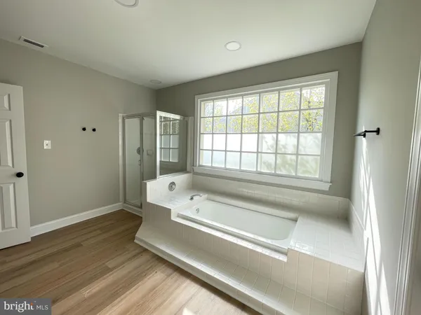 $3,900 | 9440 Flowerden Lane, Manassas, VA 20110