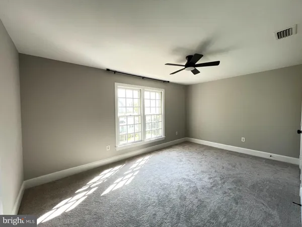 $3,900 | 9440 Flowerden Lane, Manassas, VA 20110