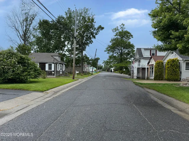 $469,900 | 631 Sydney Avenue, Union Beach, NJ 07735