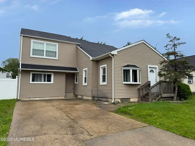 $469,900 | 631 Sydney Avenue, Union Beach, NJ 07735