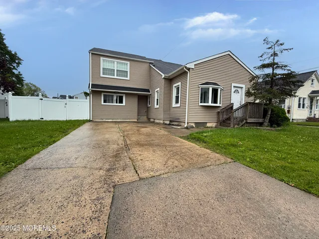 $469,900 | 631 Sydney Avenue, Union Beach, NJ 07735