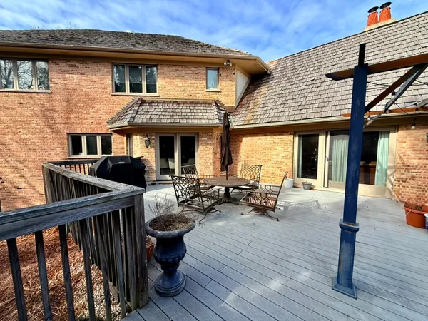 $1,499,000 | 5443 Belmont Court, Libertyville, IL 60048