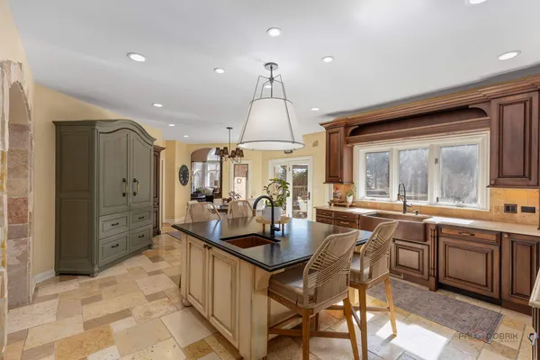 $1,499,000 | 5443 Belmont Court, Libertyville, IL 60048