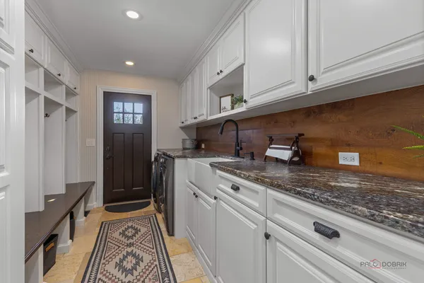 $1,499,000 | 5443 Belmont Court, Libertyville, IL 60048