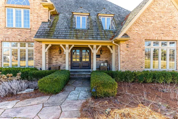 $1,499,000 | 5443 Belmont Court, Libertyville, IL 60048