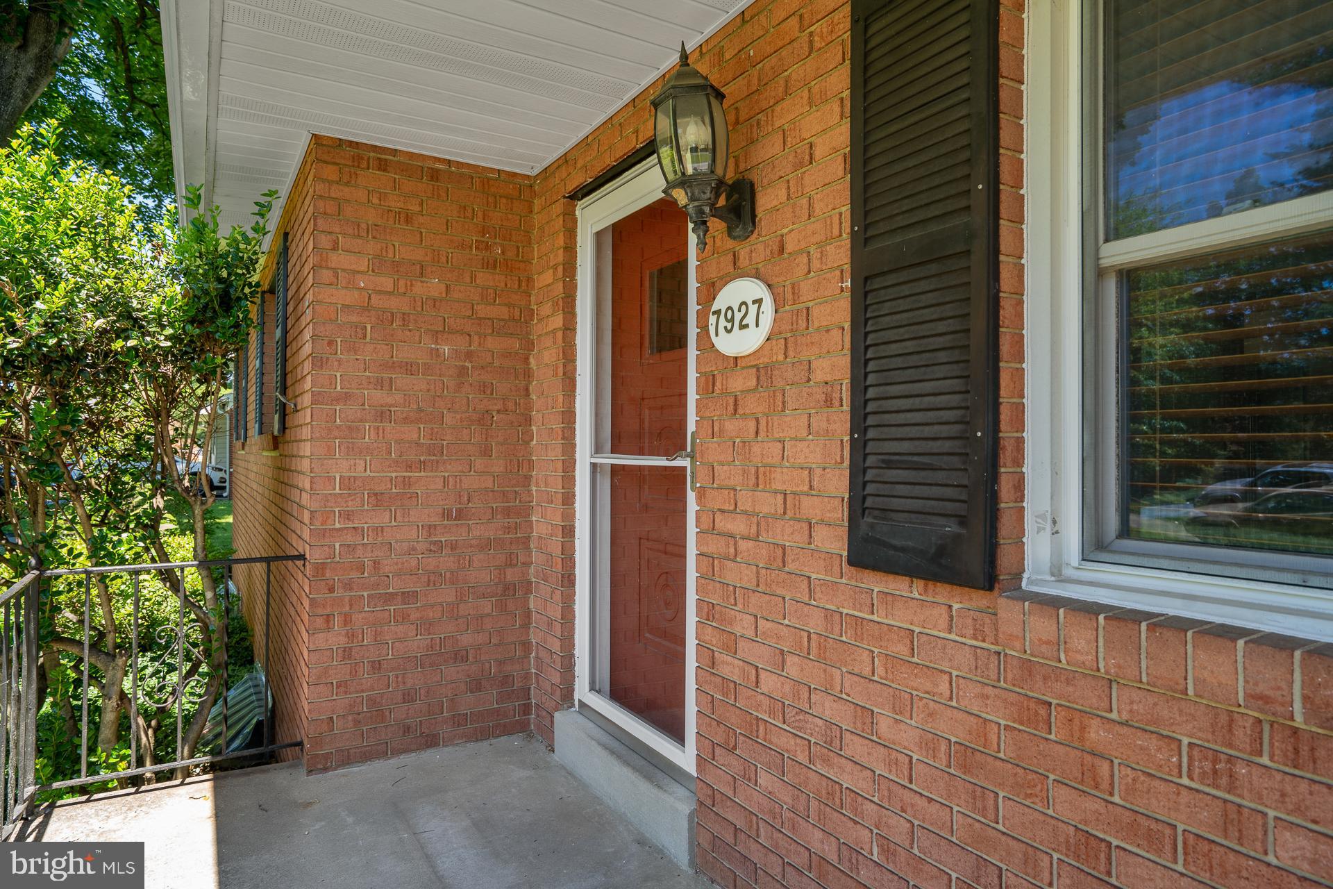 7927 Old Seventh Street Frederick, MD 21702 - Photo 2 of 33