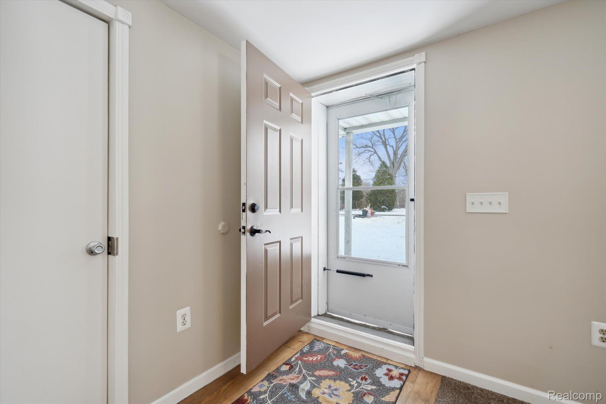 2435 Michigan Road Port Huron, MI 48060 - Photo 2 of 22 Gallery Image 2