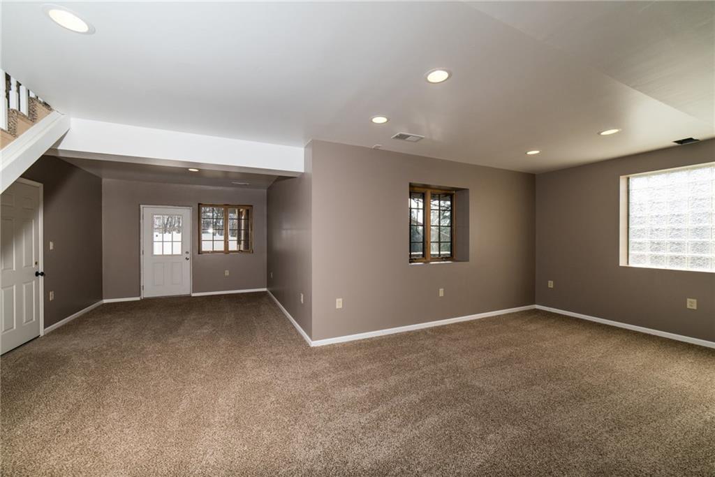 410 Goldsmith Road Pittsburgh, PA 15237 - Photo 21 of 25