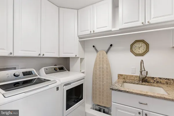 $697,500 | 73 Bristle Cone Drive, Bear, DE 19701