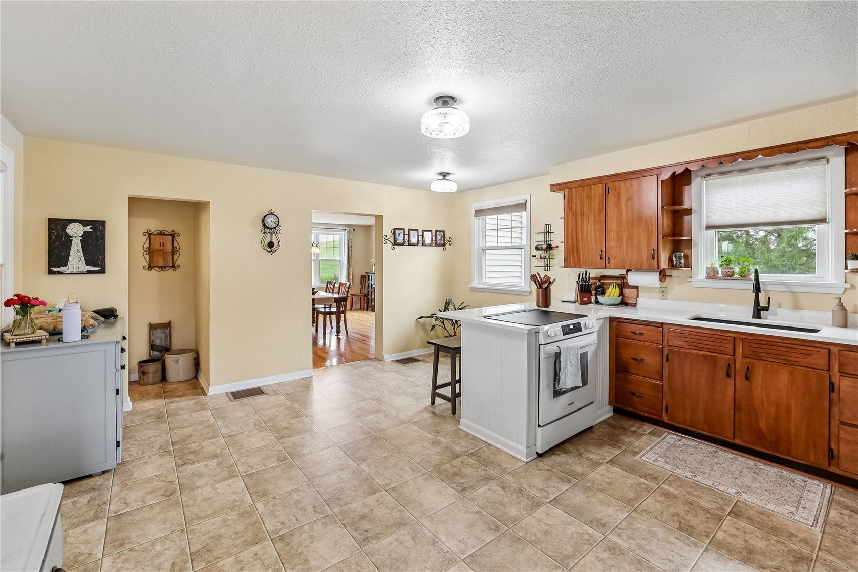 1056 R Avenue Norway, IA 52318 - Photo 28 of 39 Gallery Image 28