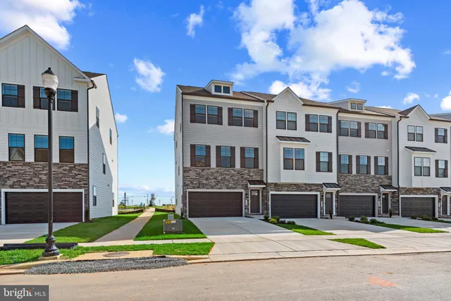 $519,990 | 421 Ensemble Way, Frederick, MD 21701